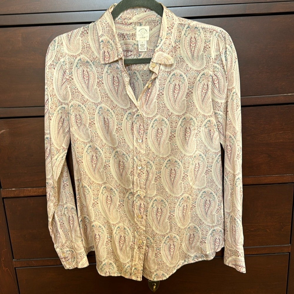 57% cotton 43% silk button down blouse
